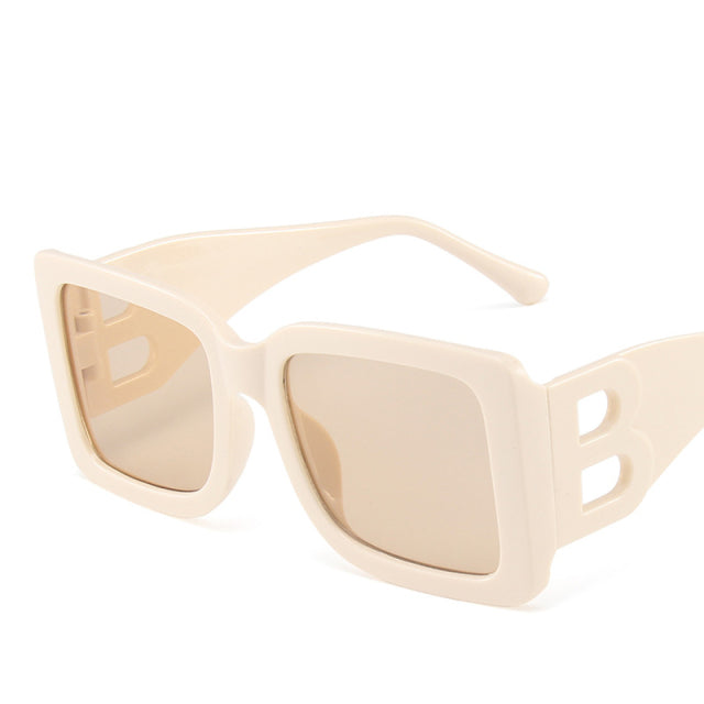 Classic Black Luxury Brand Women's sunglasses Ladies Trendy Designer Square Sun Glasses Retro B-Decorative Shades Eyewear UV400