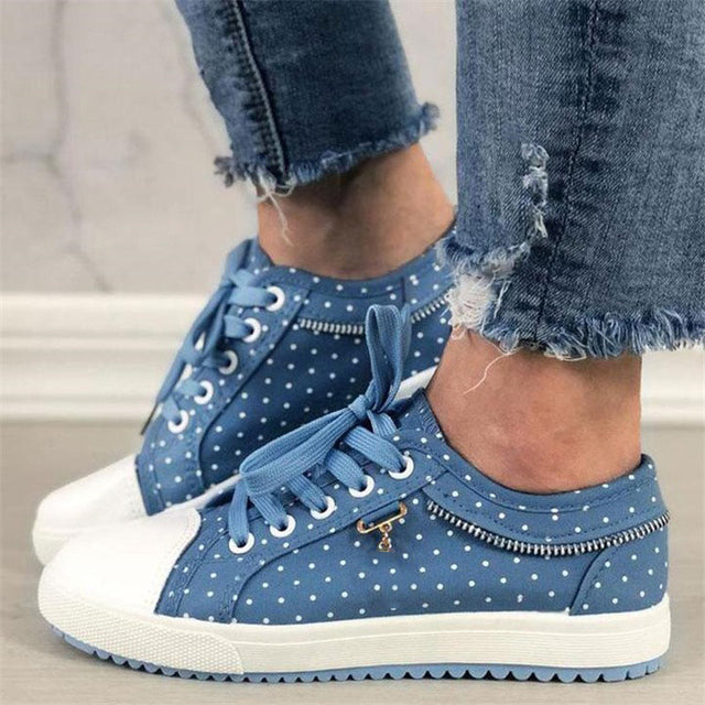 Women Shoes 2022 Fashion Summer Casual Shoes Cutouts Lace Canvas Hollow Breathable Platform Flat Shoes Woman Sneakers